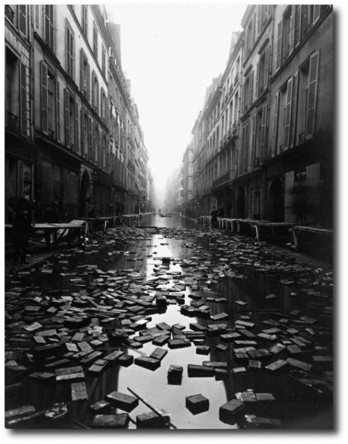 The Paris Library floods 1910 500x638 Should you buy Flood and Earthquake Insurance?